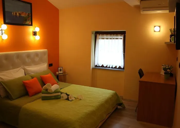 Apartament Ines Komel *