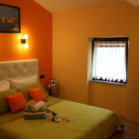 Apartment Ines Komel