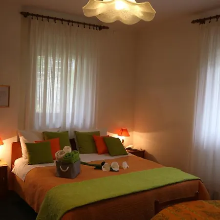 Ines Komel Apartment Opatija